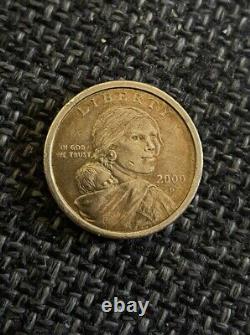 2000 D. Sacagawea One Dollar Coin US Liberty Gold Color