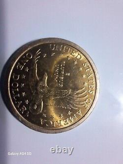 2000 D Sacagawea One Dollar Coin US Liberty Gold Color