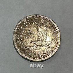 2000 D Sacagawea One Dollar Coin Us Liberty Gold Color Circulated