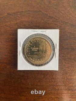 2000 P Sacagawea One Dollar Coin Us Liberty Gold Color Uncirculated