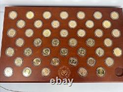 U. S. Presidential Dollar Collection issue by the Danbury mint WithCase 512 coins